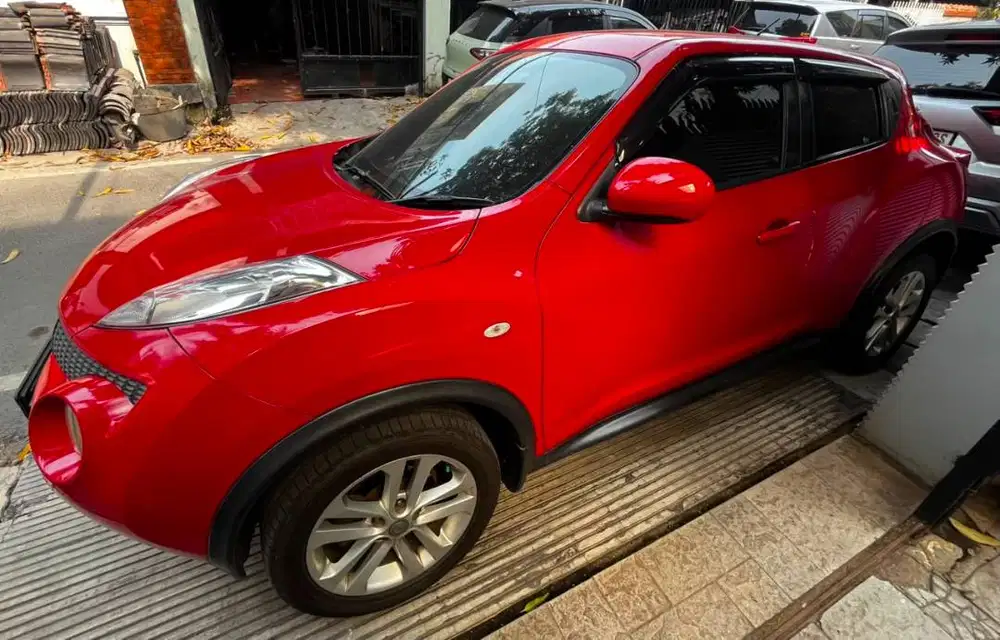 Dijual Nissan Juke 1.5 Automatic (CVT) Tahun 2011 Warna Merah