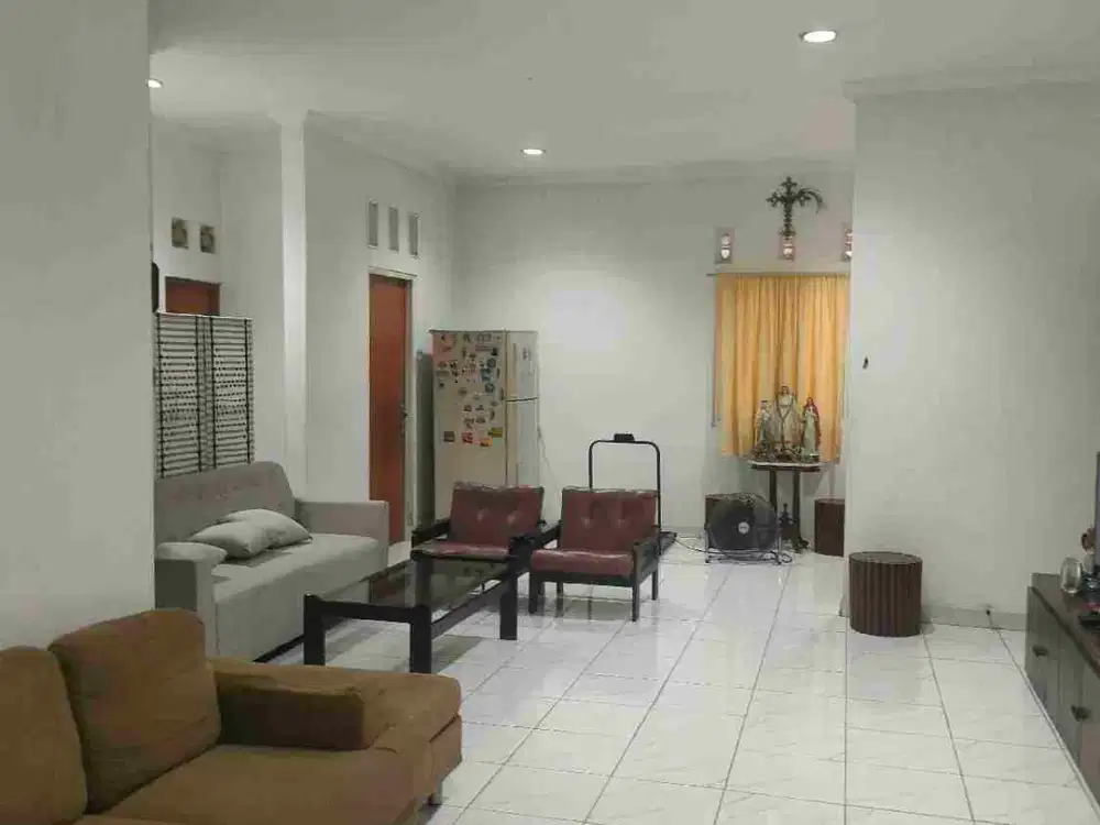 DIJUAL RUMAH LUAS & NYAMAN DI PONDOK KOPI, JAKARTA TIMUR