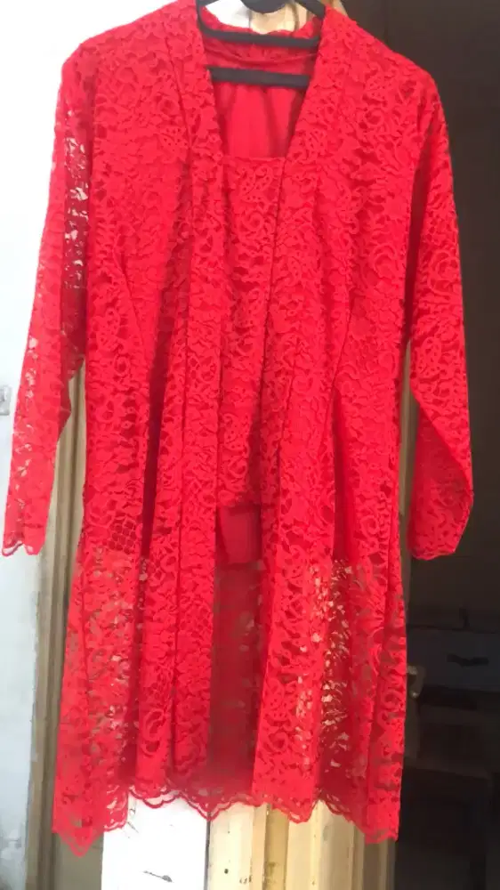 Kebaya kutubaru panjang