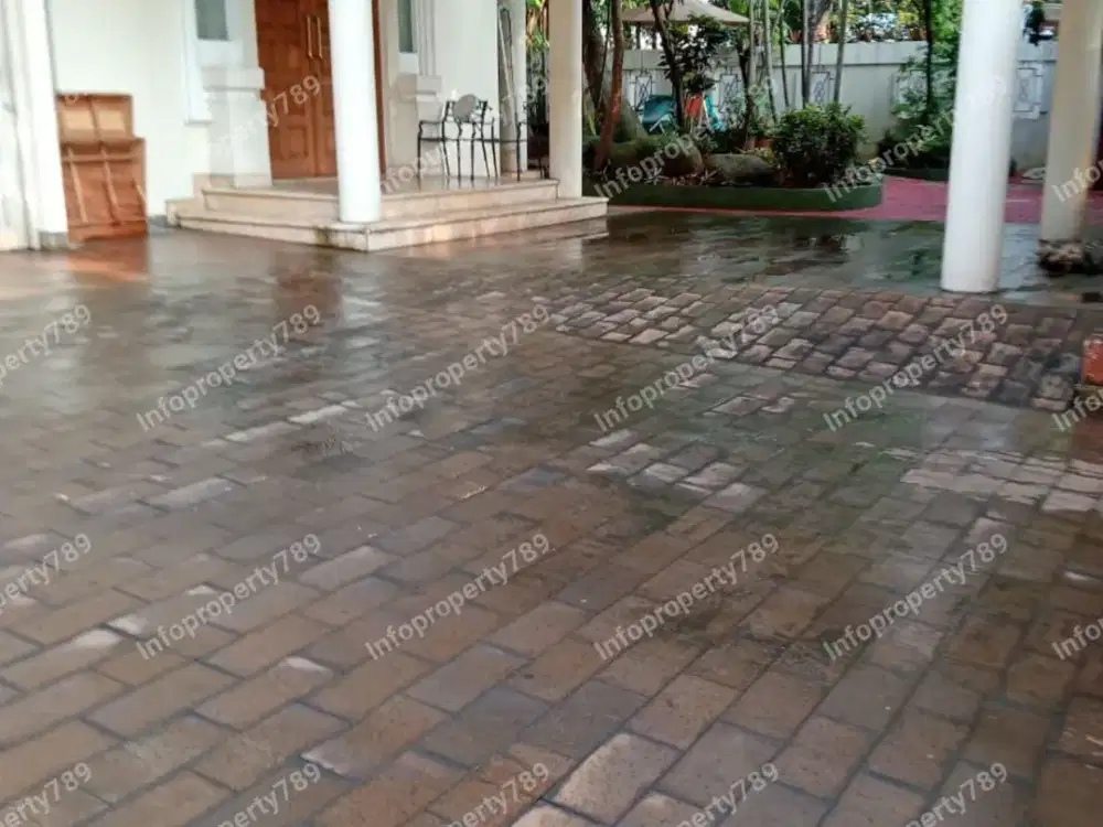 Dijual Rumah Kartika Utama Pondok Indah Dekat PIM 2 dan 3