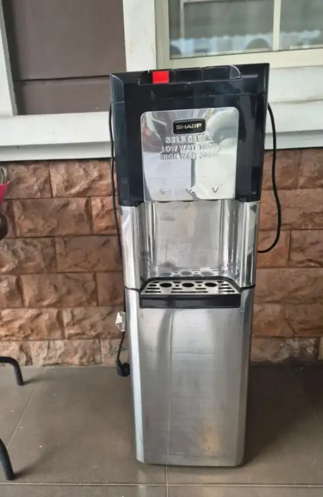 Sharp water dispenser galon bawah