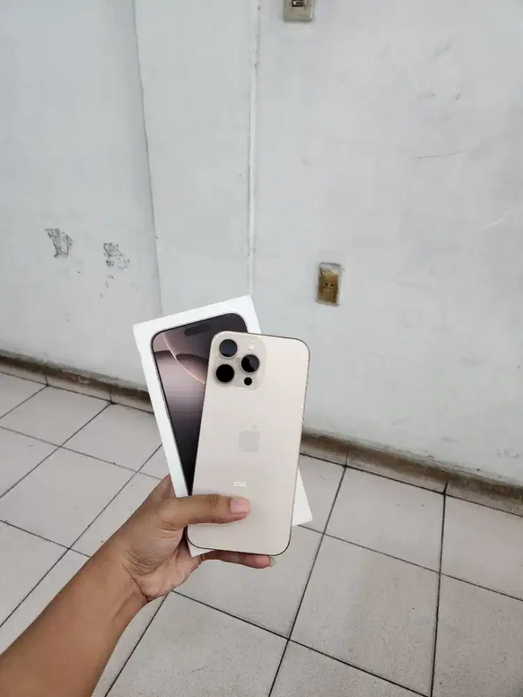 iPhone 16 Pro Max 512Gb - Grs resmi iBox 11 bulan #Relax