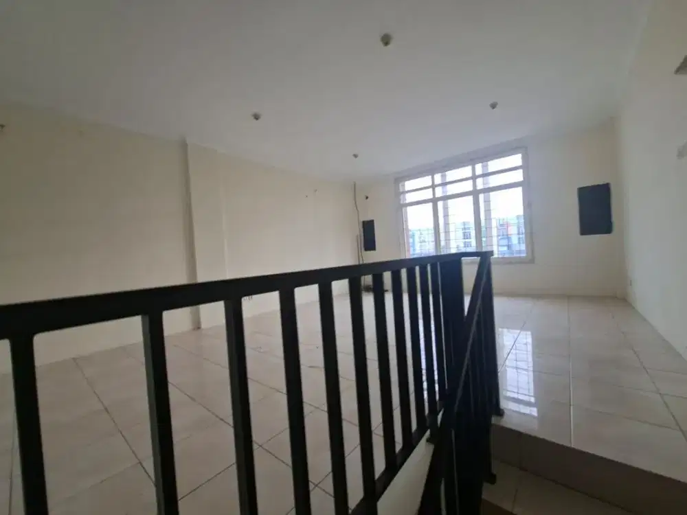 Ruko 3 Lantai di Harapan indah Bekasi