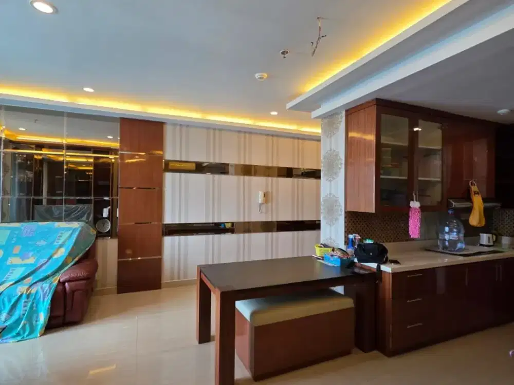 Jual sewa Apartemen Central Park Full Renovasi Jual Cepat