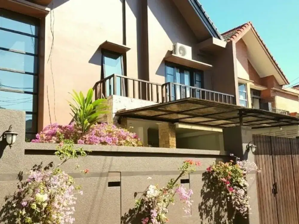 RUMAH SESETAN DENPASAR
