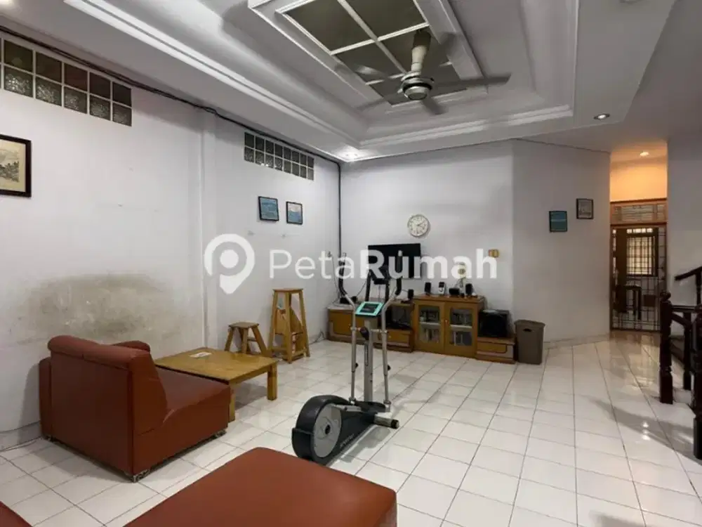 DIJUAL VILLA JALAN TELUK BETUNG - MEDAN PERJUANGAN (indra & andy)