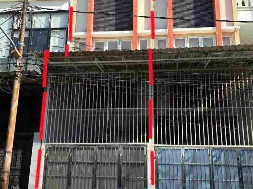 rumah teluk gong 3 lantai lelang murah