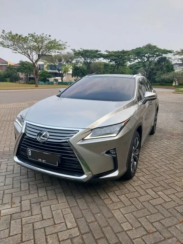 Lexus luxury RX200t