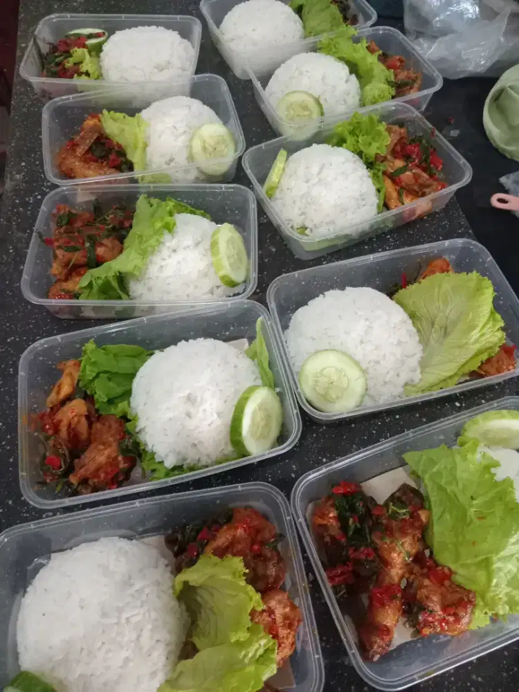 Paket Nasi Jumat Berkah