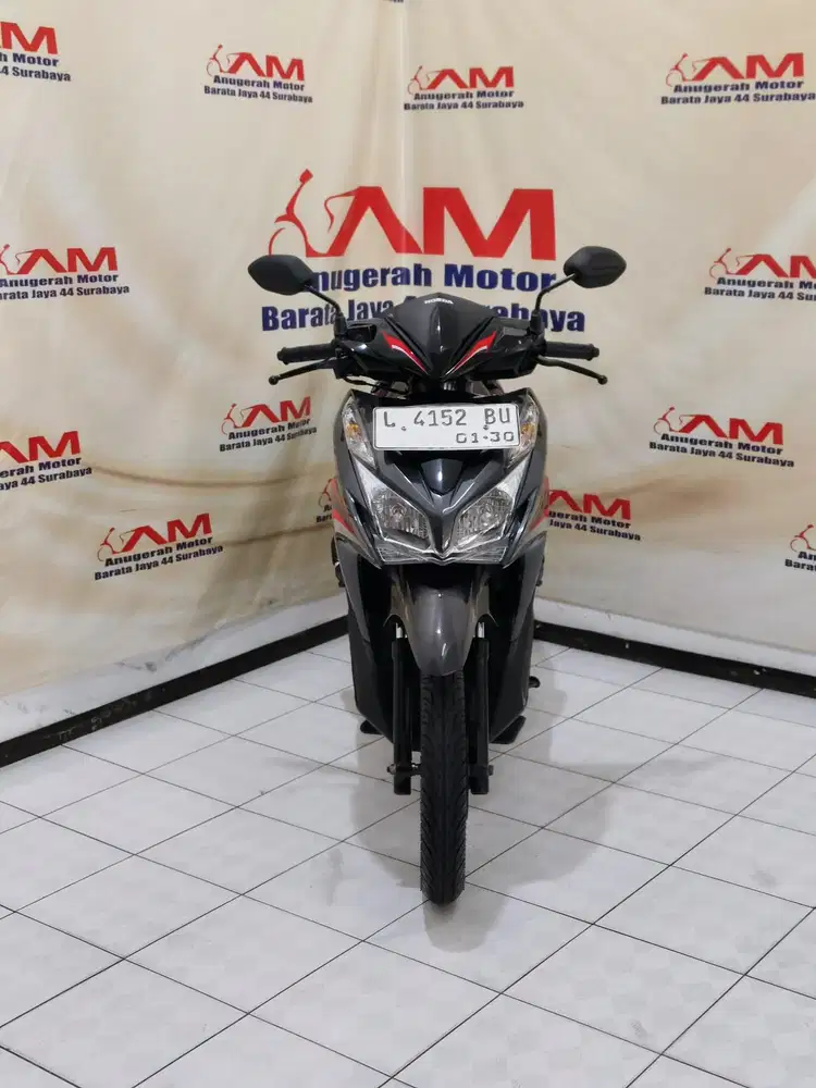 Honda Vario 125 KZT Tahun 2015 Warna Hitam