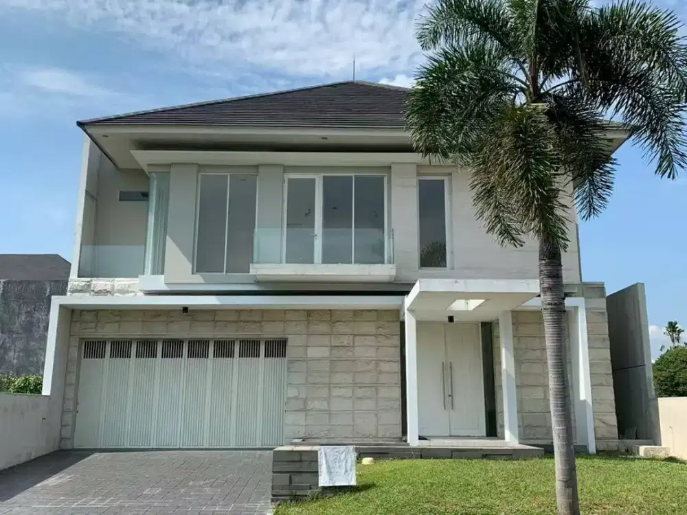 Dijual/Disewakan Rumah 2 Lantai Siap Huni di Raffles Garden Citraland Surabaya Barat
