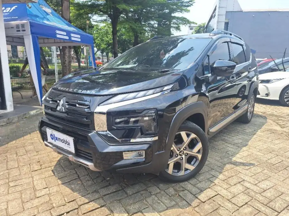DP MURAH Mitsubishi Xpander 1.5 Cross Bensin-AT 2023  C4UST