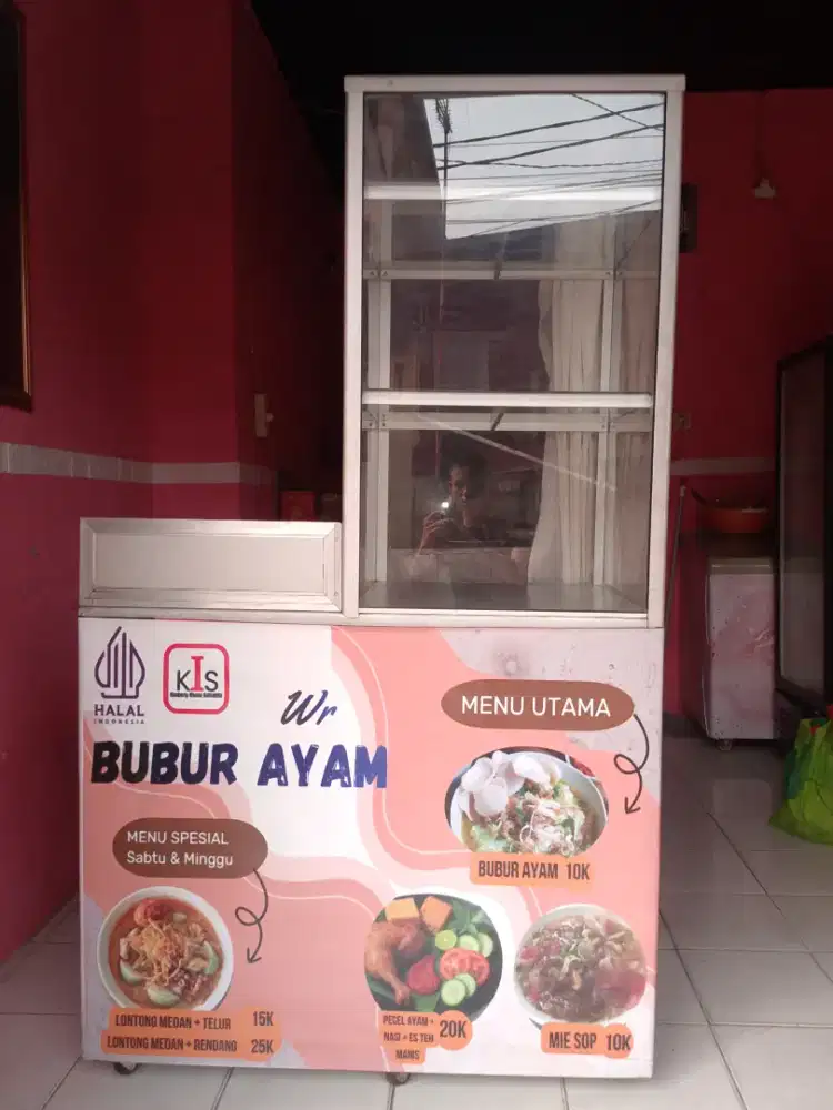 Di Jual Etalase  bekas dimsum/bubur