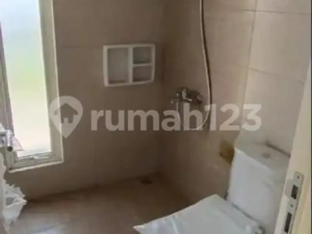 Disewakan Rumah Luas 126M2 Siap Huni di Kota Harapan Indah Cluster Neo Vasana Bekasi