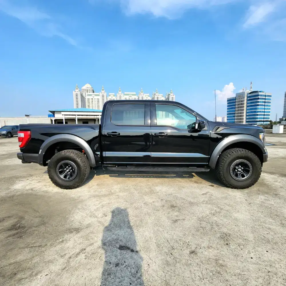 Ford raptor F150 bensin facelift 2022