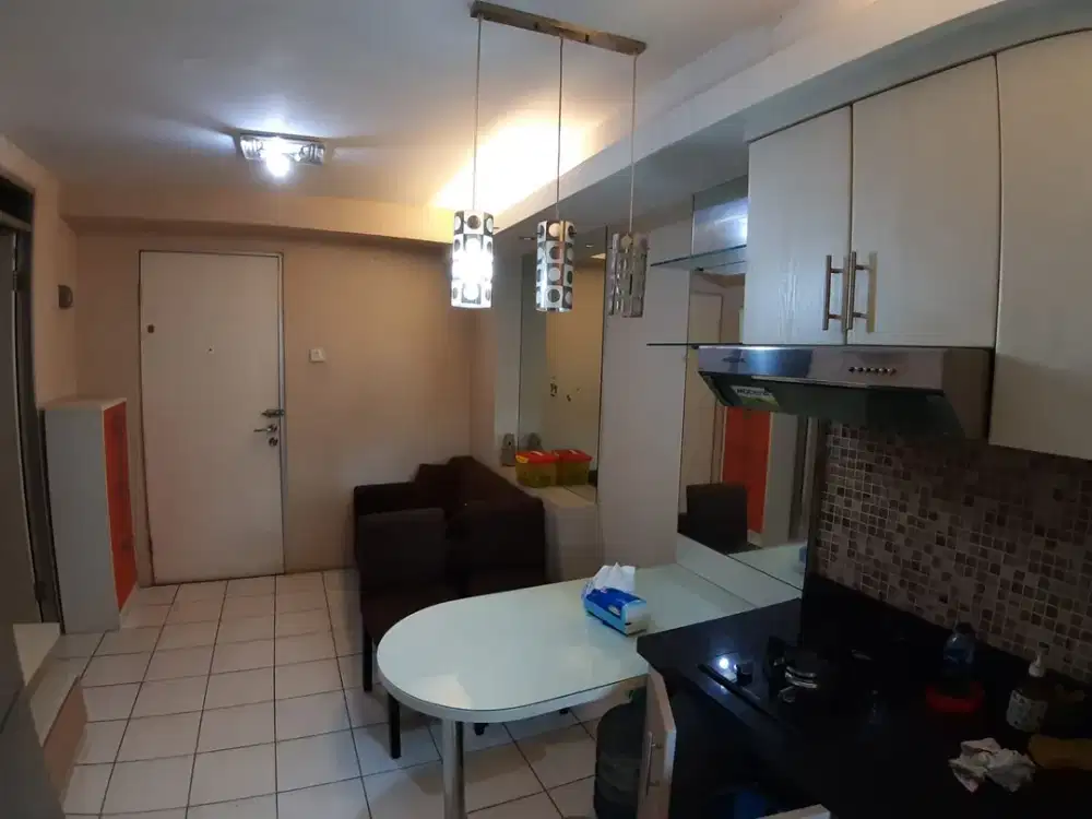 Unit bagus lantai rendah dengan interior desain bagus dengan view lepa