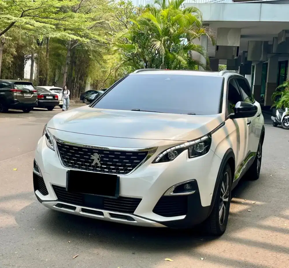 Peugeot 5008 Allure Nik 2020