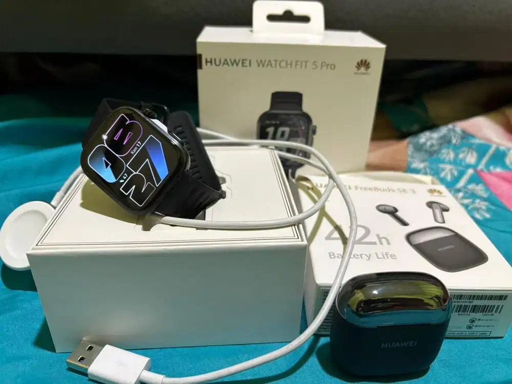 Jual Cepat Smartwatch Huawei Fit 5 Pro Mulus Jarang pakai