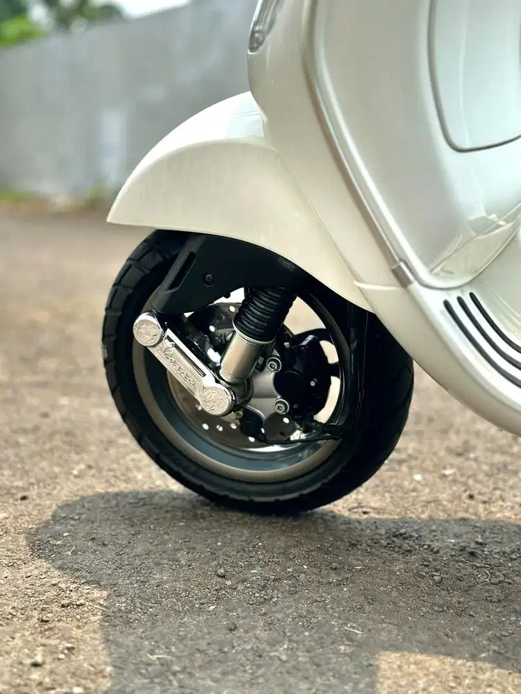 LX 125 IGET FACELIFT 2024