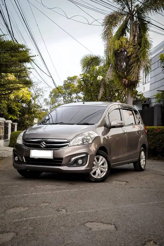 Ertiga gx matic plat D