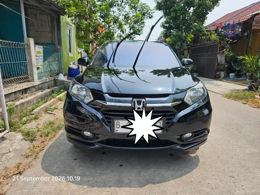 Honda HRV 1.5 S Hitam Bensin AT 2017