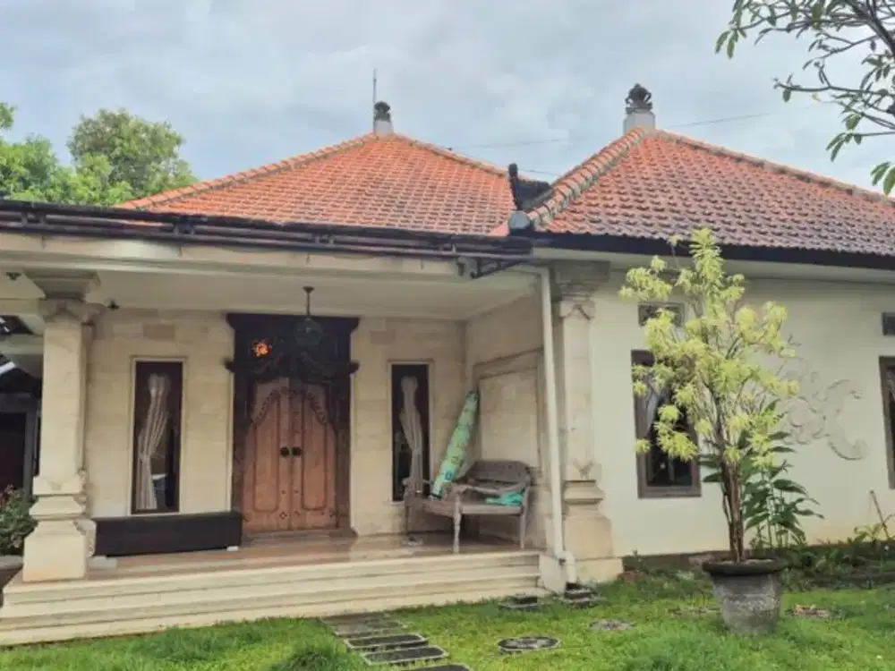 RUMAH STRATEGIS PUSAT KOTA DI BULUH INDAH GATOT SUBROTO BARAT DENPASAR