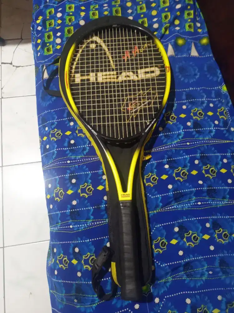 Raket tenis head radical tour