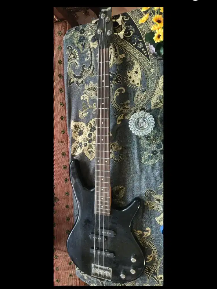 Bass Ibanez Gio Soundgear
