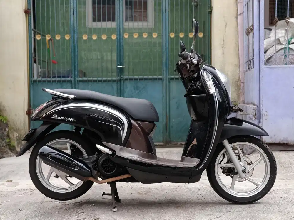 Scoopy stayilse tahun 2016 idling stop/tt boleh gan cash lebih bagus