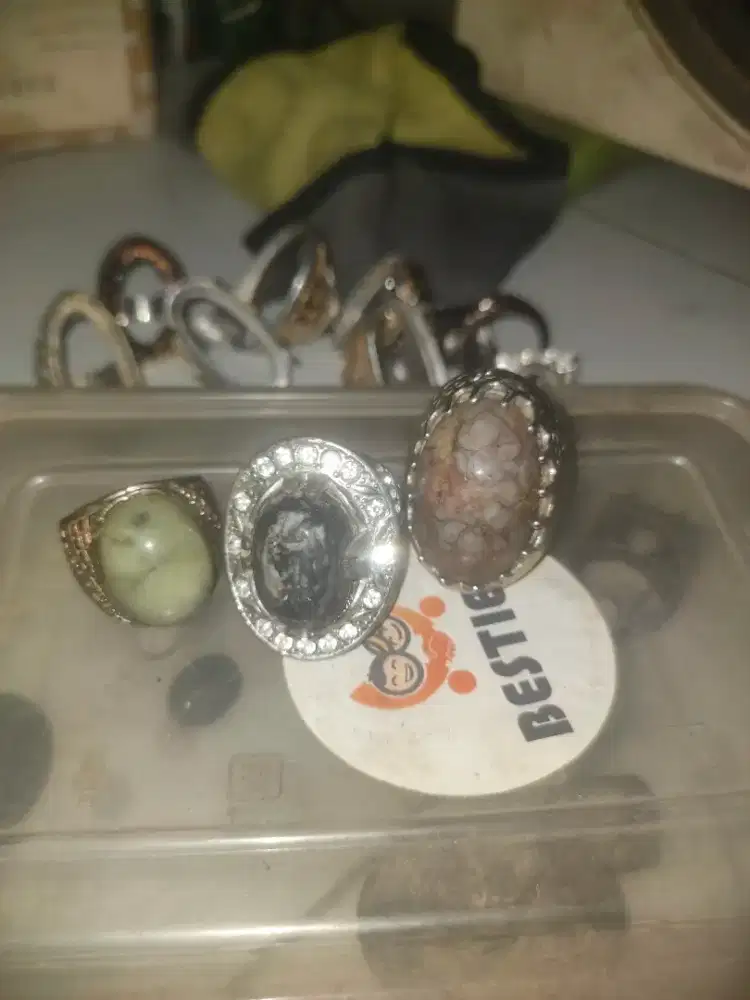 Cincin akik& emban akik