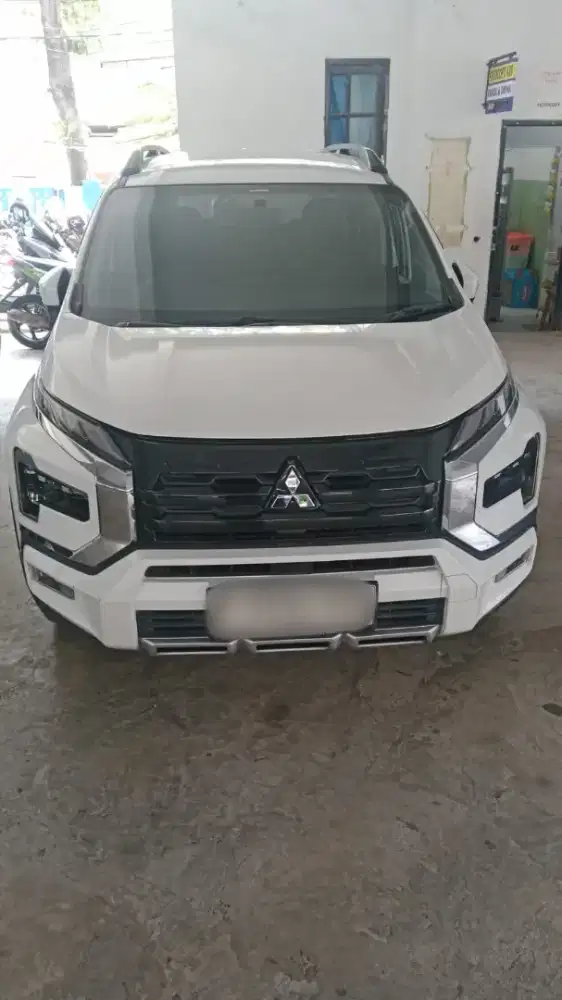 (KM 29 RB)ALL NEW XPANDER CROSS PREMIUM PACKAGE 1.5 AT MATIC 2022/2023