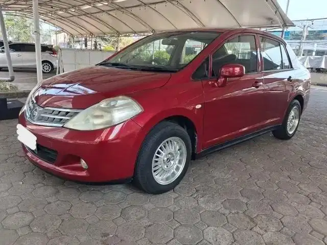 Nissan Latio 1.6 Bensin-MT 2010