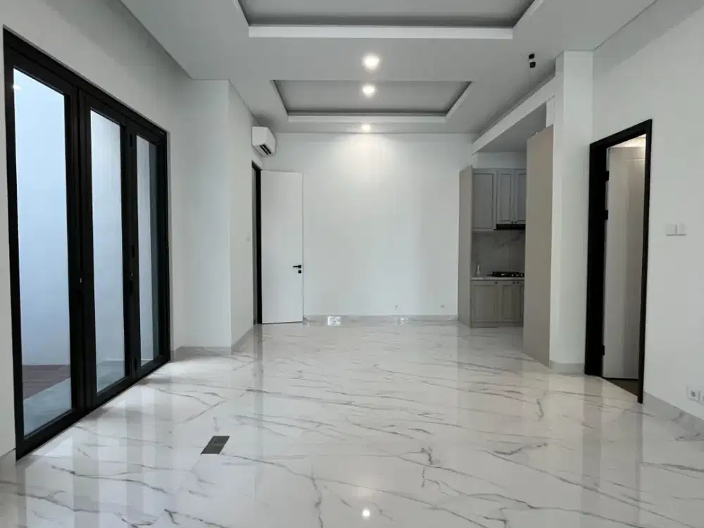 NEW TYPE MATERA RESIDENCE 2 LANTAI 4 KAMAR TIDUR HADAP UTARA!