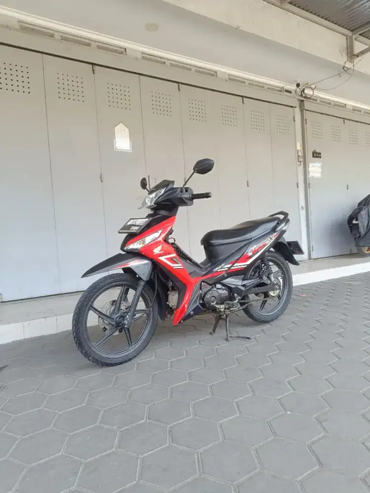 Honda Supra x 125 2023 mulus orsinilan