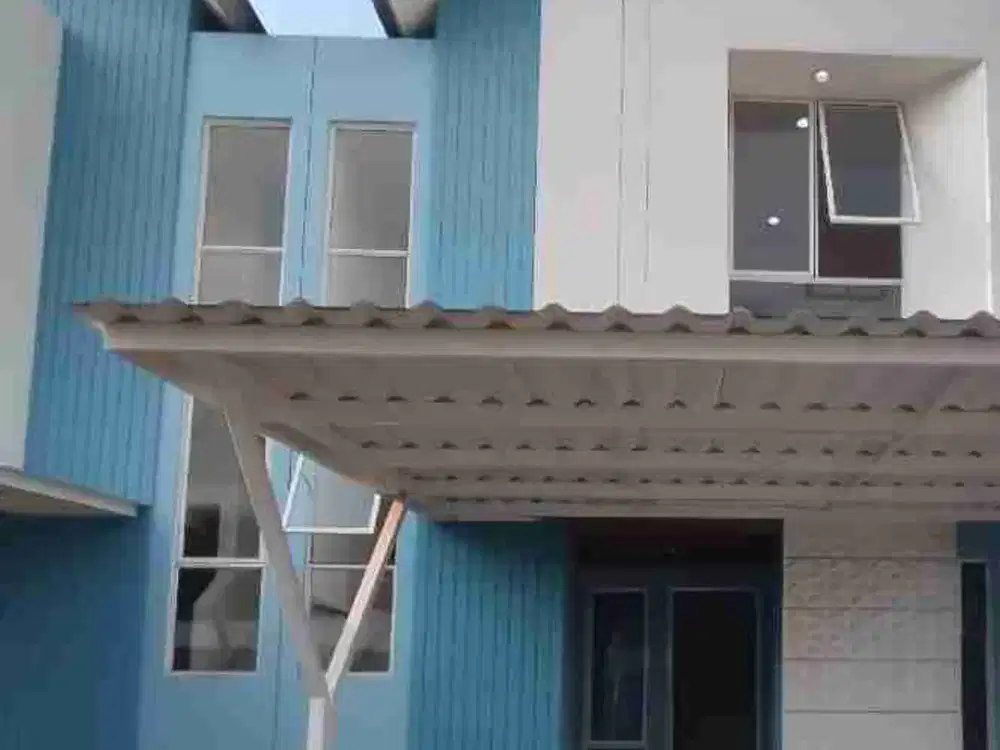 JUAL CEPAT rumah 2 lantai Catriona Suvarna Sutera