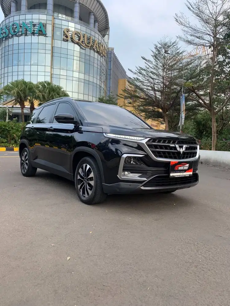 Almaz Exclusive 7 Seater AT 2022