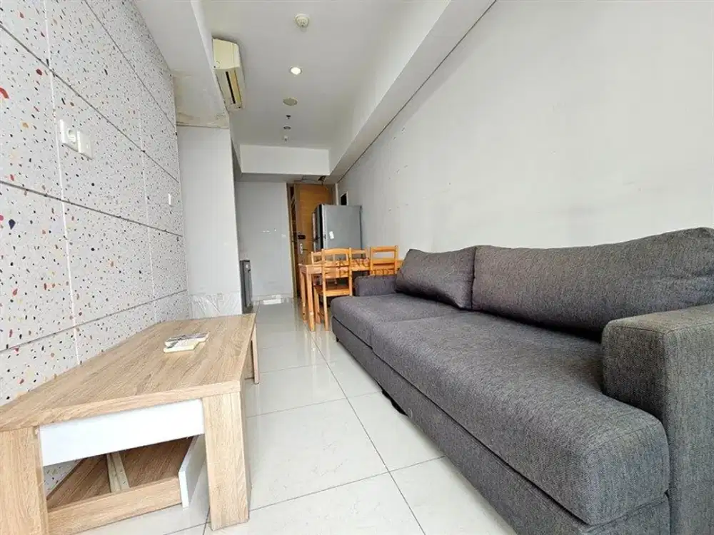 Disewakan 3 Bedroom Taman Anggrek Residences Tanjung Duren Partially Furnished, Terkoneksi Skybridge ke Mall Taman Anggrek & Central Park Jakarta