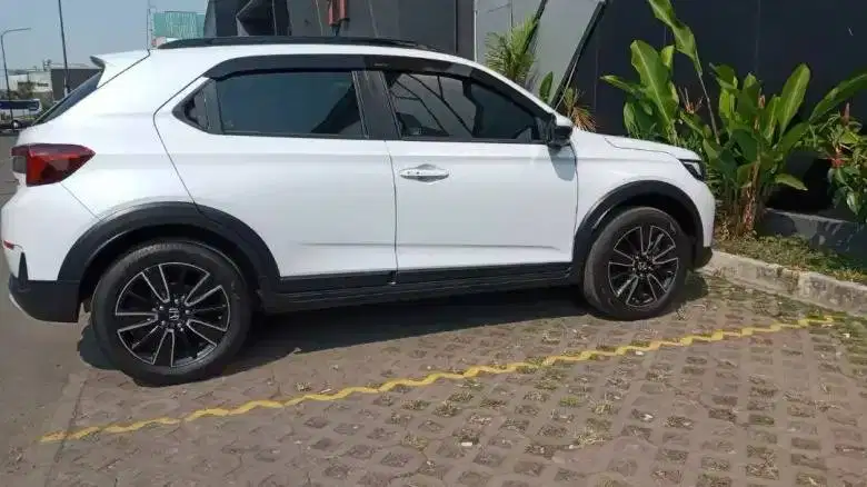 Honda WRV RS Matic 2025 Low KM