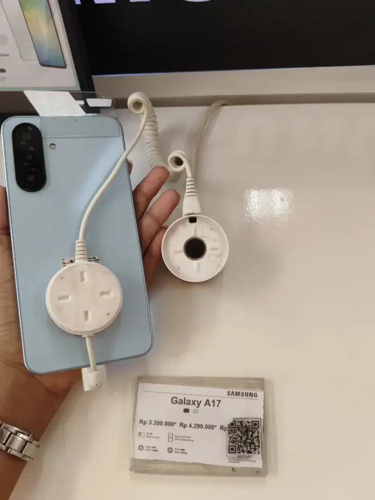 Samsung Galaxy A17