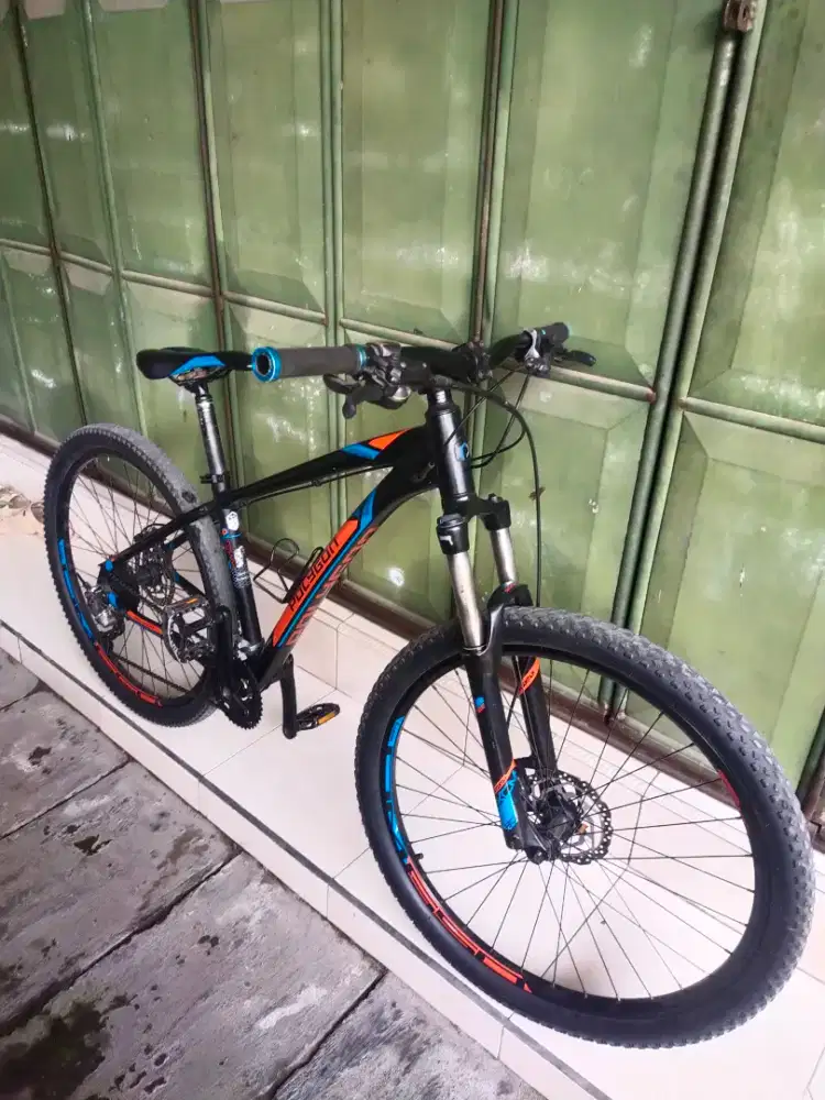 Sepeda polygon xtrada 5