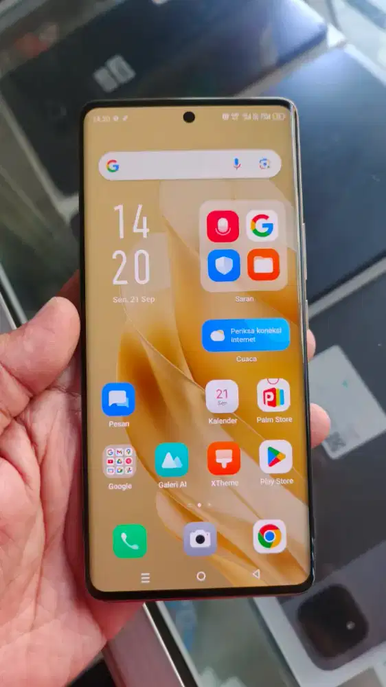 Infinix zero 30 layar lengkung mulus fullset