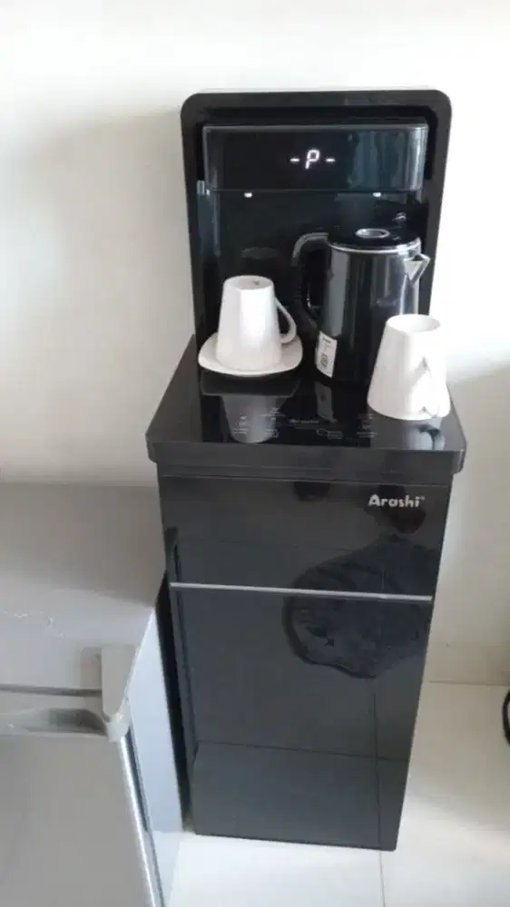 Dijual Cepat TV Mito dan Dispenser Arashi
