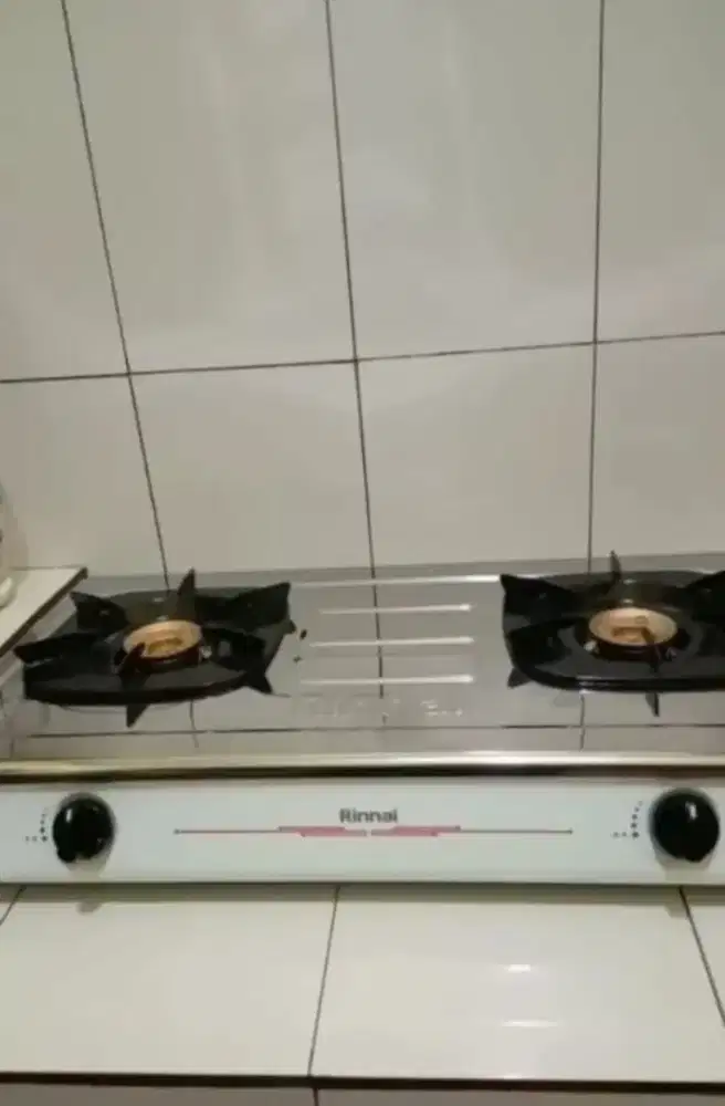 Kompor rinnai 2 tungku baru sebulan pakai no minus