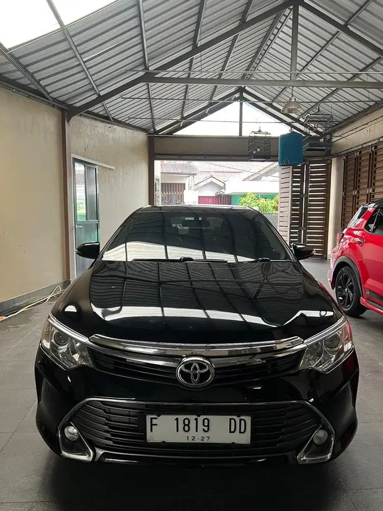 Dijual Toyota Camry 2.5 V AT