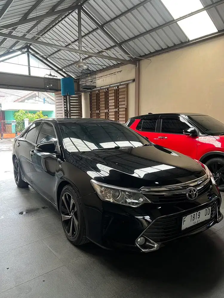 Dijual Toyota Camry 2.5 V AT