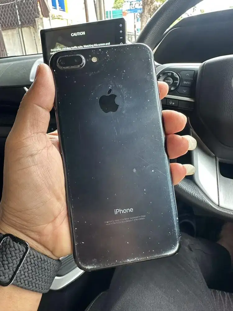 Iphone 7 Plus 128 GB all operator No kendala pemakaian aja
