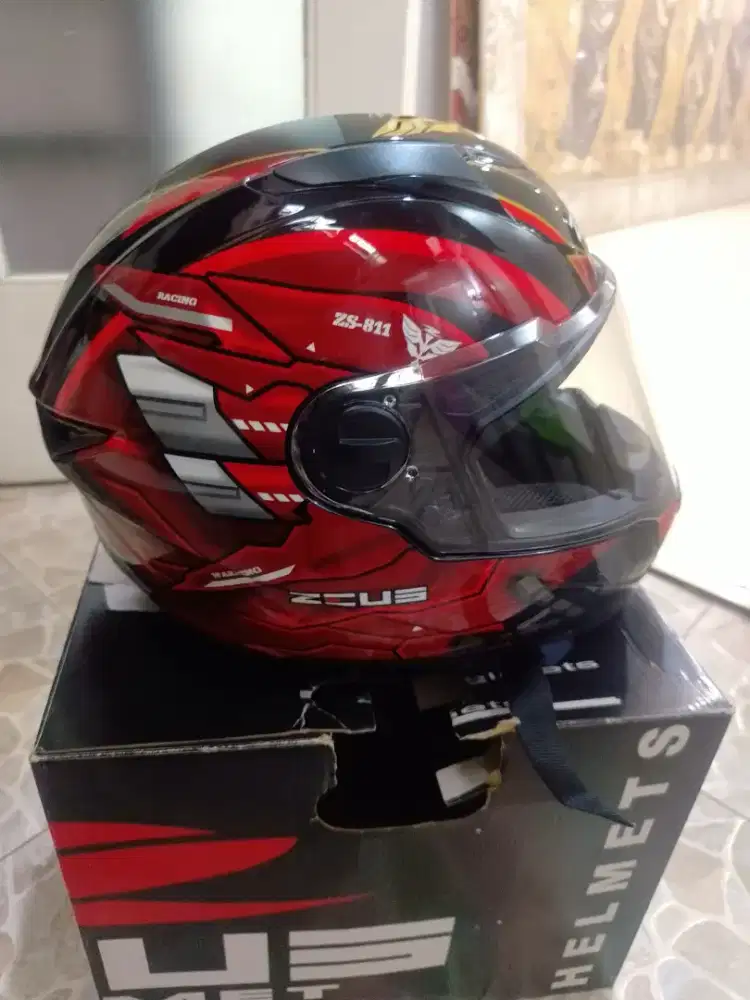 Helm zeus. Jual BU