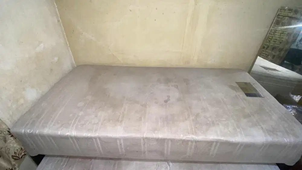 jual cepat aja kasur 1 yg bagian atas