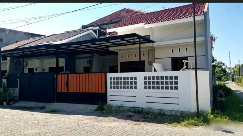 Rumah dijual cepat siap huni jalan lebar tlogomulyo BPD III pedurungan
