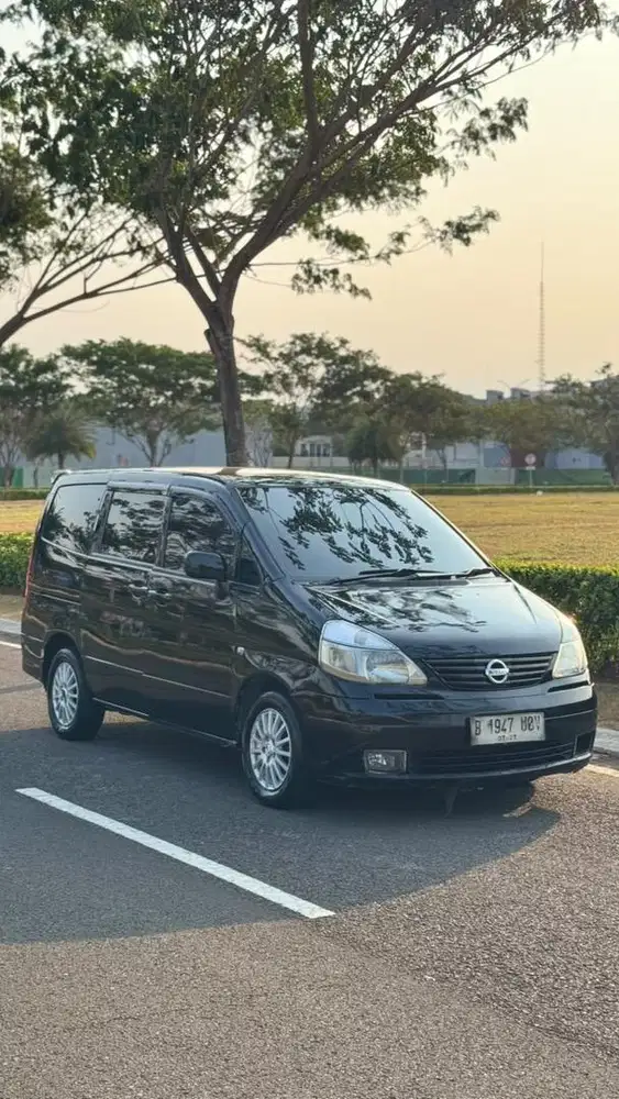 Nissan Serena 2012 Bensin